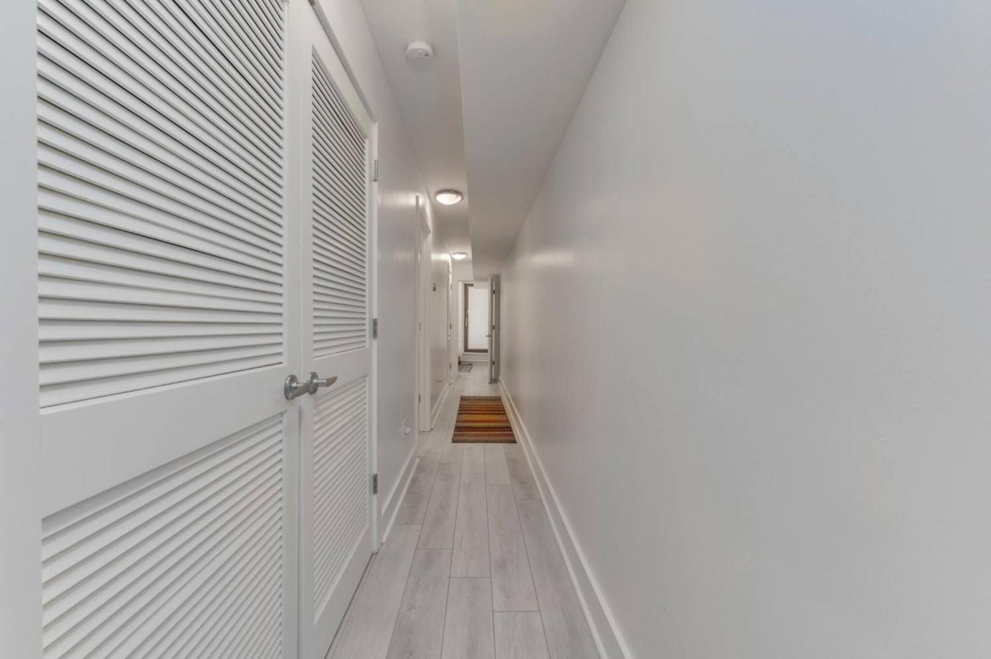 Charming 2bd1ba In Hip Area - Near Metro * Washington