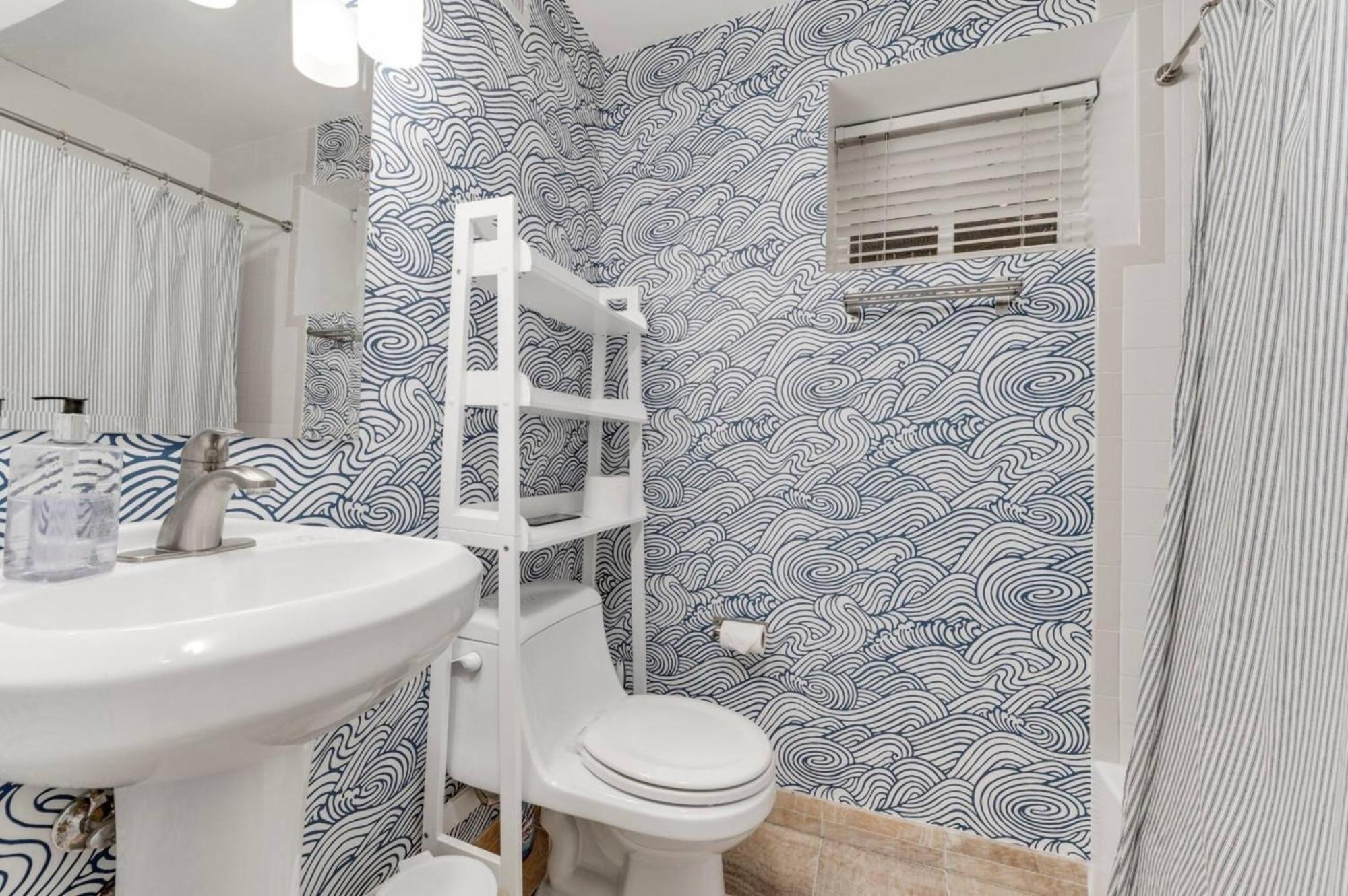 Charming 2bd1ba In Hip Area - Near Metro Lejlighed *